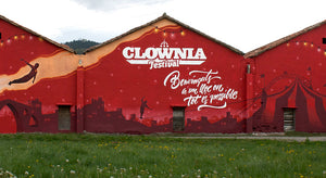 Clownia, una ciutat llunyana per viure-la de prop